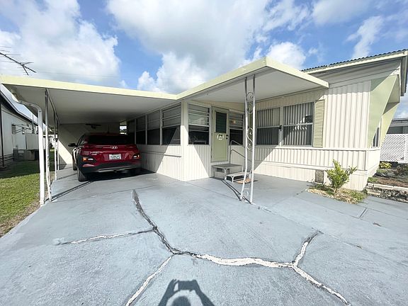 5th image of 286 Lyndol St