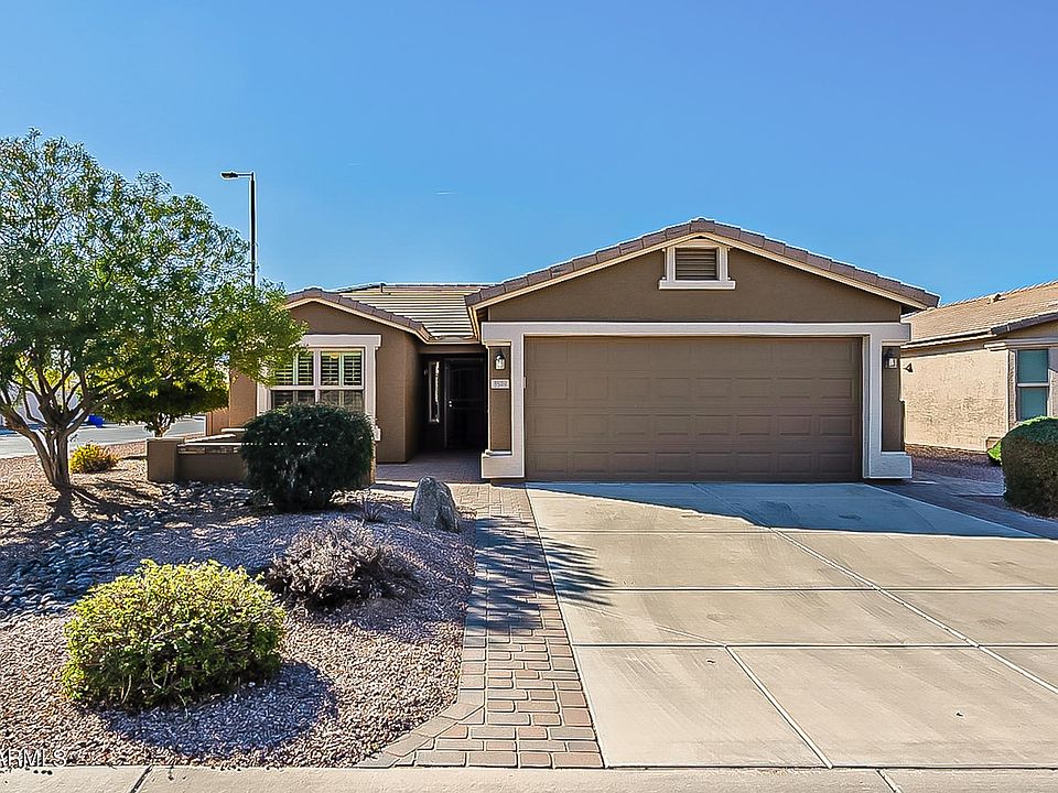 1st image of 3549 E Hazeltine Way