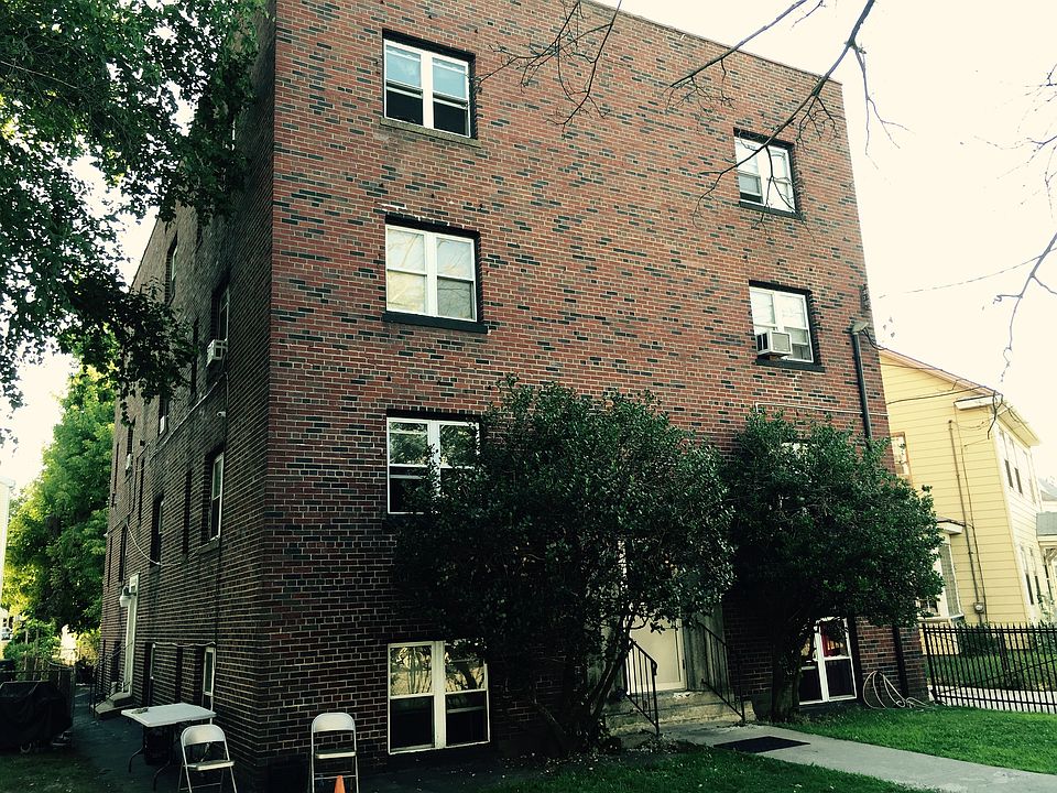 2nd image of 305 Parrott Ave APT 4A