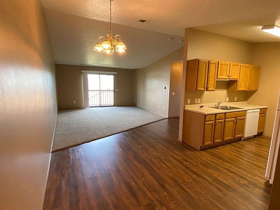 2nd image of 3219 S Sycamore Ave APT 205