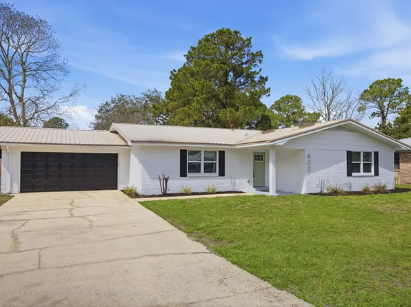 600 Burgundy Ln, Fort Walton Beach, FL 32547