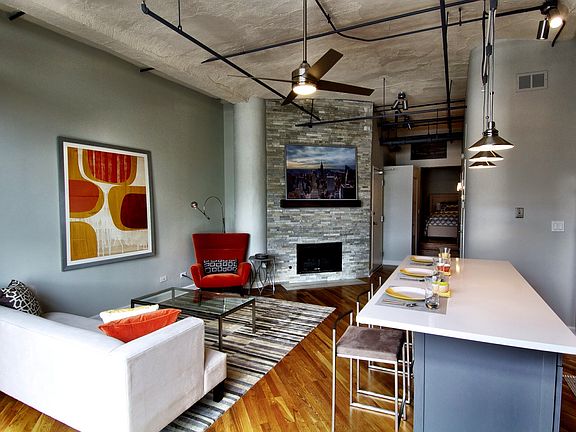2nd image of 1322 S Wabash Ave APT 508