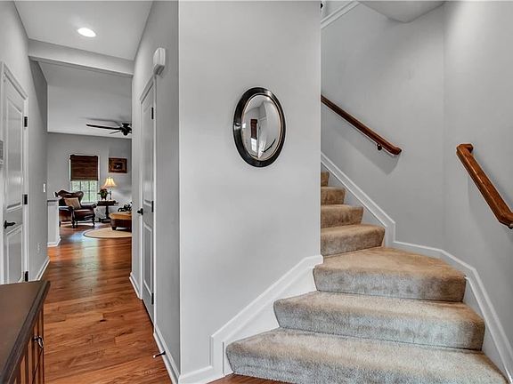 3rd image of 4243 Arthur Ct #4243