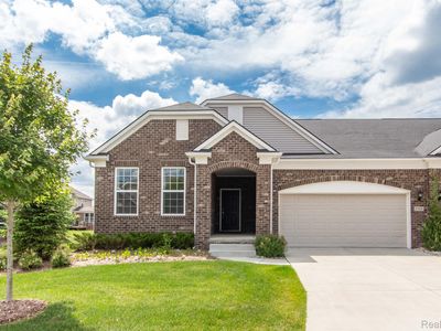 2156 Trimble St, Lake Orion, MI, 48360