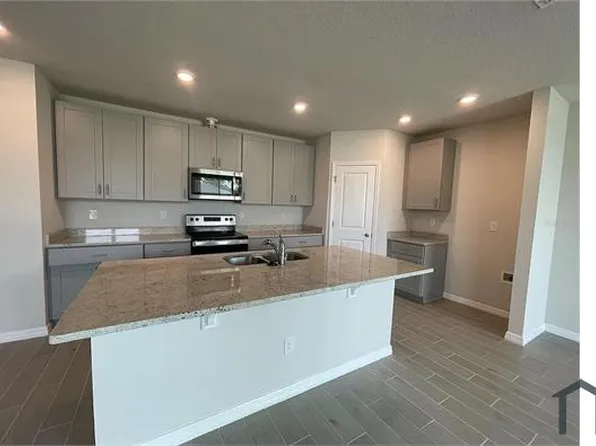 10107 Daybreak Gln, Parrish, FL 34219