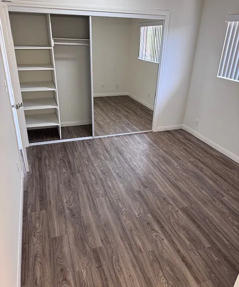 16251 Woodruff Ave — Photo 19