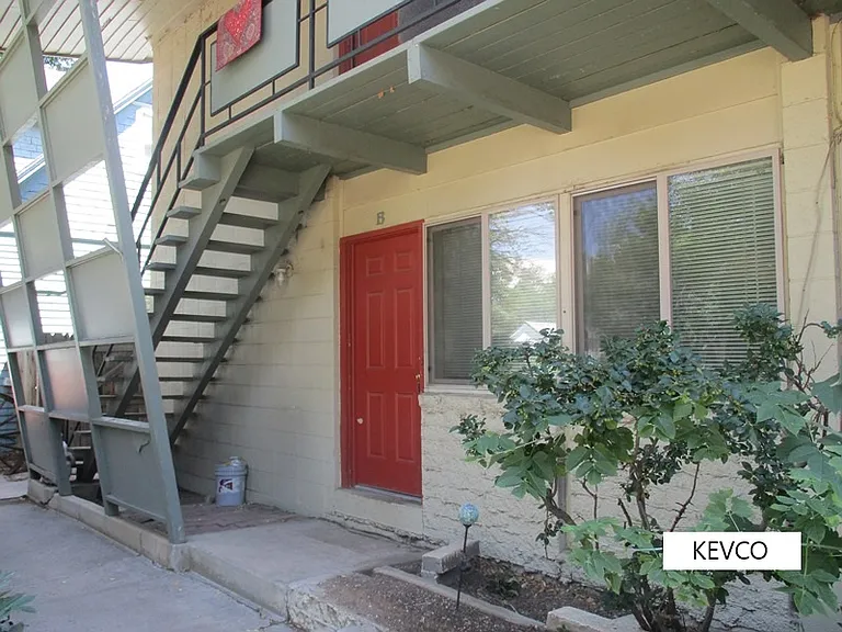 419 Laporte Ave #B — Photo 2