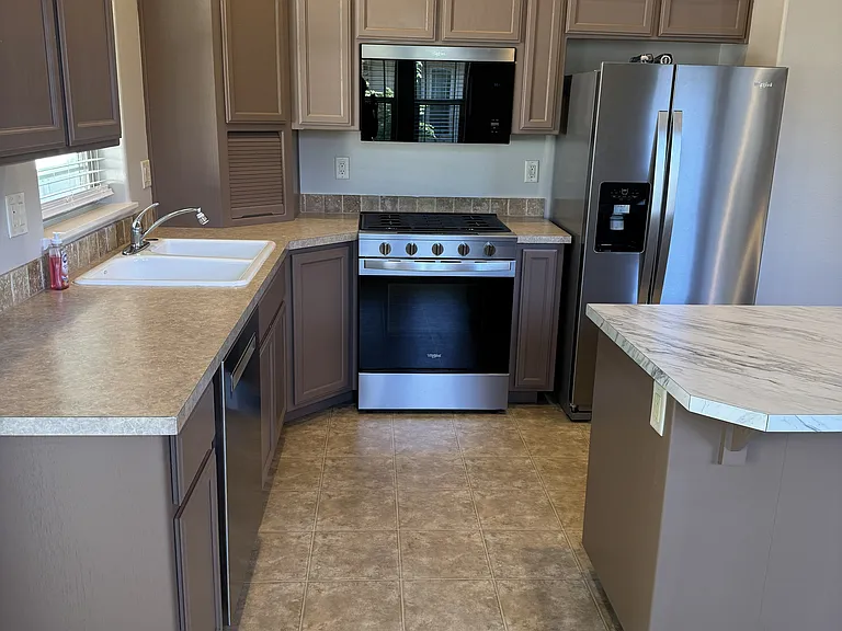 2350 NE Mary Rose Pl #2 — Photo 19