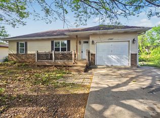1507 W Meadow Street, Ozark, MO 65721