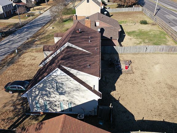 4th image of 4418 Cedar Park Dr