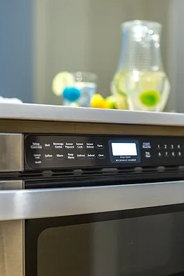 Rented by Greystar | media 3