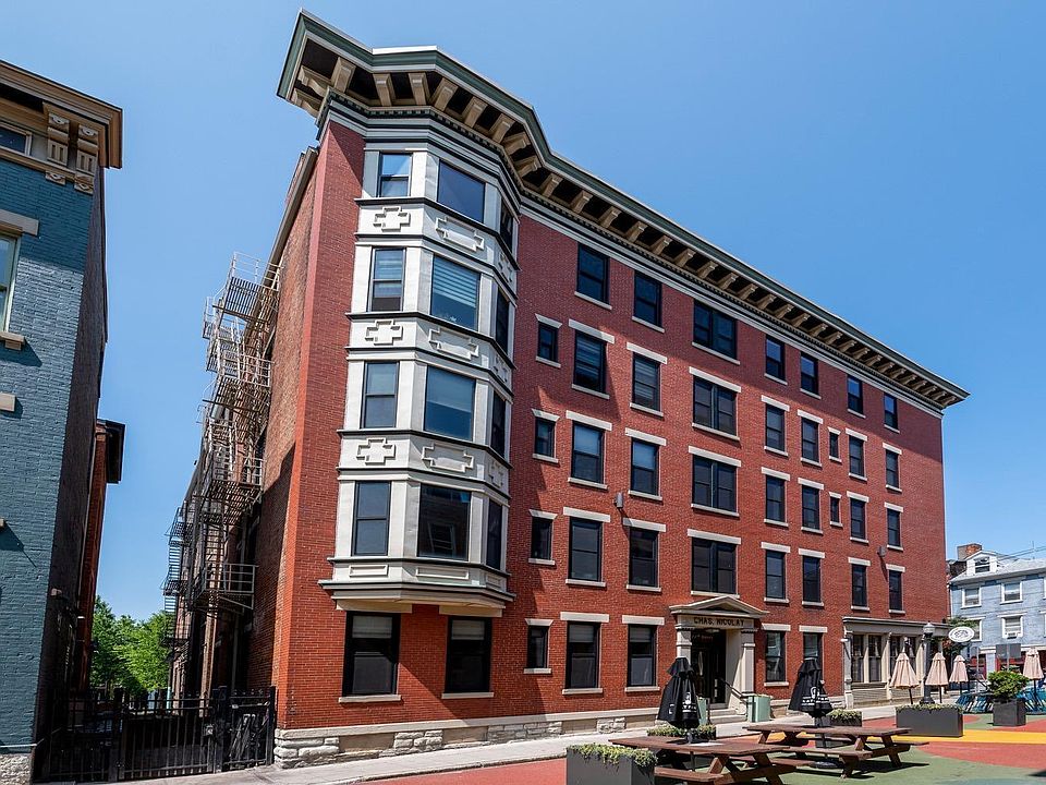 1st image of 14 W 14th St #101