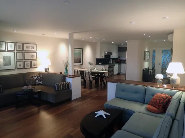 881 Thomas Ave, San Diego, CA 92109