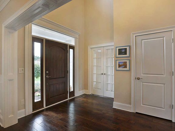 5th image of 1542 Dickerson Pl