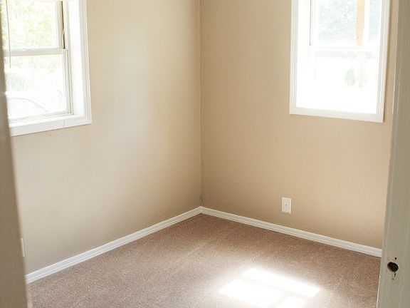 4th image of 1636 Kelems Ct