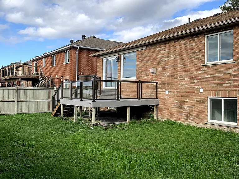73 Logan Ct #UPPER — Photo 25