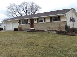 314 S Fairview Ave, Dover, OH 44622