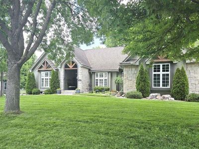 1025 SW Summit Falls Dr, Lees Summit, MO, 64081