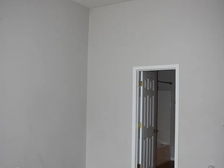 913 Fieldstone Way — Photo 12