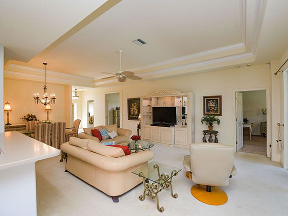 3rd image of 803 Placid Lake Dr