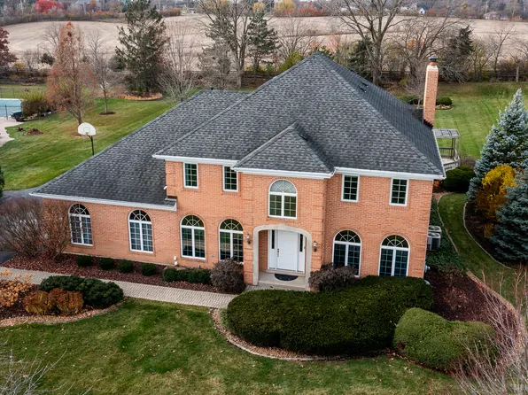 10 Silo Ridge Rd W, Orland Park, IL 60467