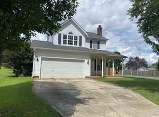 14321 Southbridge Forest Dr, Charlotte, NC 28273