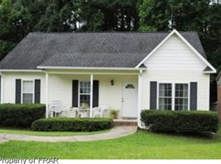 905 Windrace Trl, Sanford, NC 27332