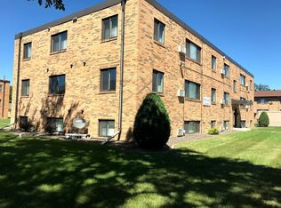 1341 8th Ave N APT 3, Fargo, ND 58102
