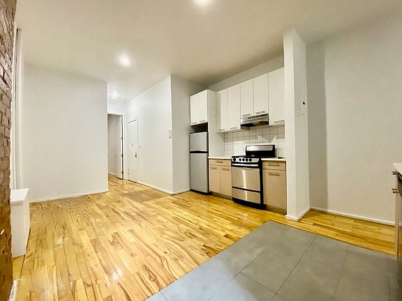 3rd image of 420 Saint Nicholas Ave Floor 2
