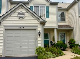 2574 Arcadia Cir #2574, Naperville, IL 60540
