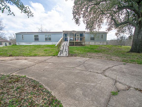 3rd image of 2801 County Road 444