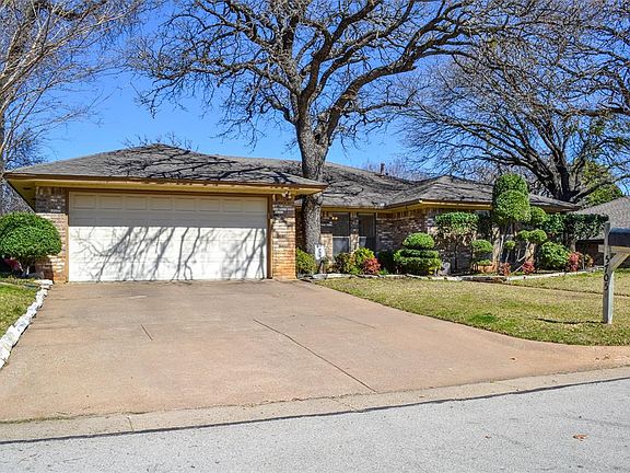 2nd image of 5705 Trail Crest Dr