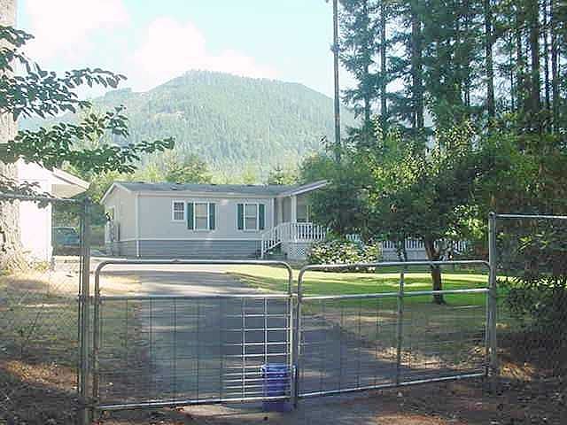 looking up left paved driveway