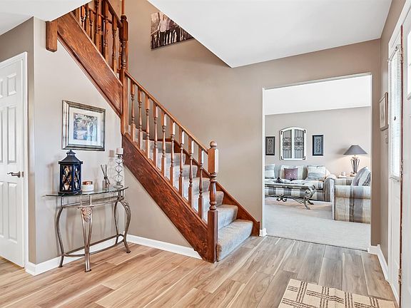 3rd image of 12681 Rosewood Ct