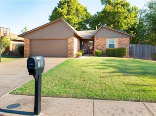 703 Hawthorne Pl, Edmond, OK 73003