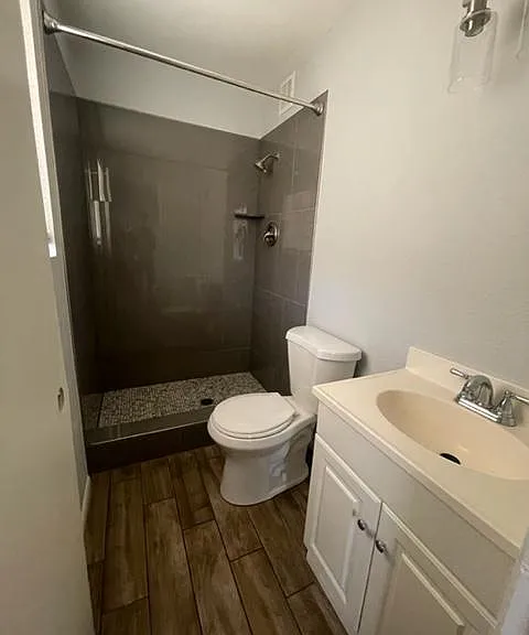4823 W Coronado Rd — Photo 4