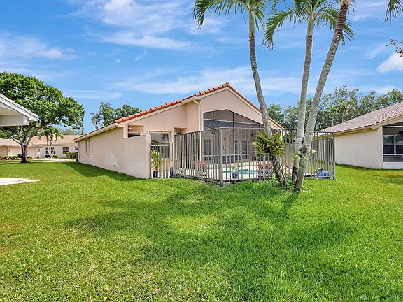 3rd image of 11705 Castellon Court
