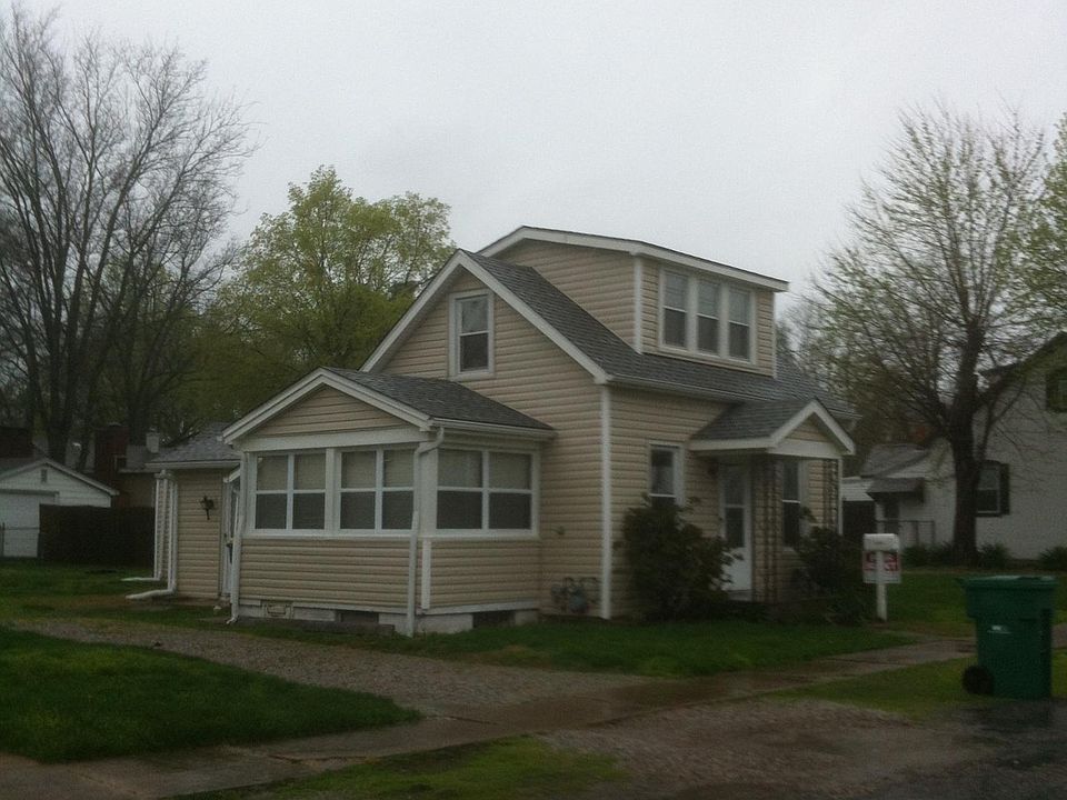 1st image of 404 W State St