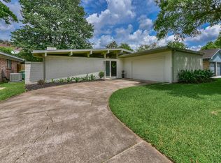 12810 Westmere Dr, Houston, TX 77077