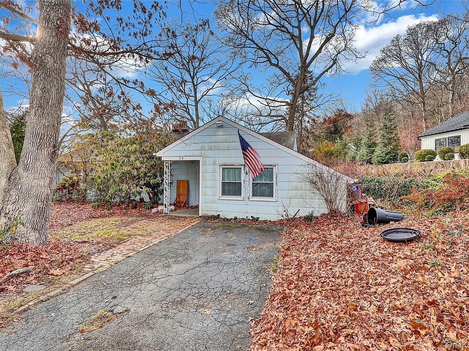 1st image of 24 Piermont Court
