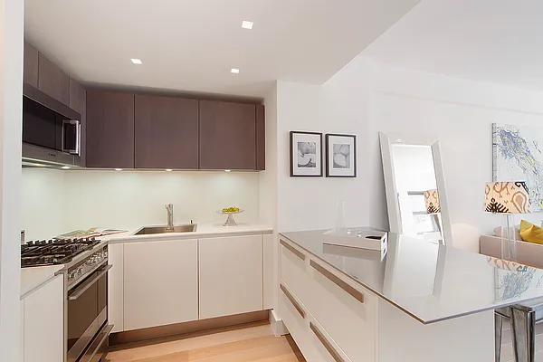 Sold by JGR Property Group | media 7