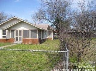 1211 W Hutchins Pl, San Antonio, TX 78221