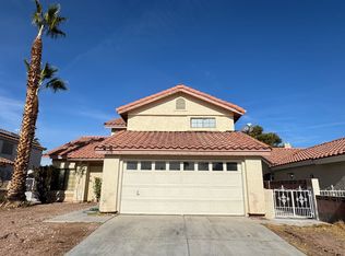 6752 Dominion Ct, Spring Valley, NV 89103