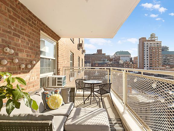 3rd image of 501 W 123rd St APT 15H
