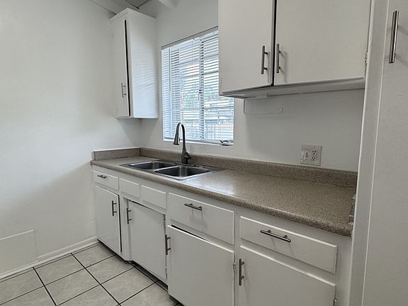 4th image of 636 Acanto St