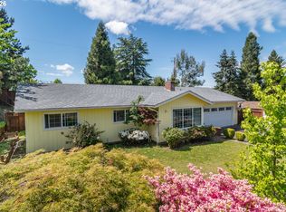 956 W Pilger St, Roseburg, OR 97471