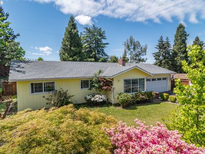 956 W Pilger St, Roseburg, OR, 97471