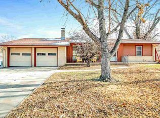 230 N Meridian Ave, Valley Center, KS 67147