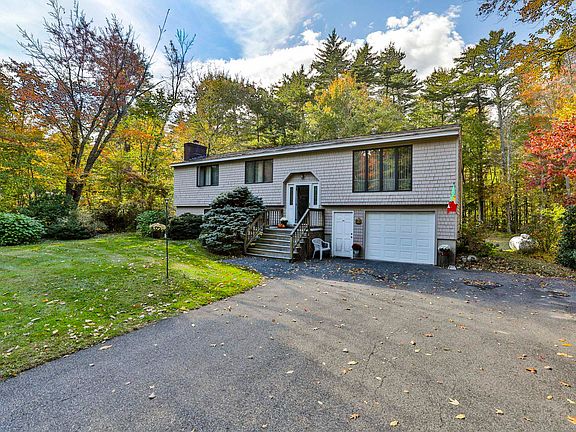 2nd image of 413 South Baboosic Lake Road