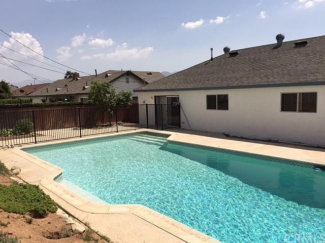 2nd image of 365 Atwood Dr